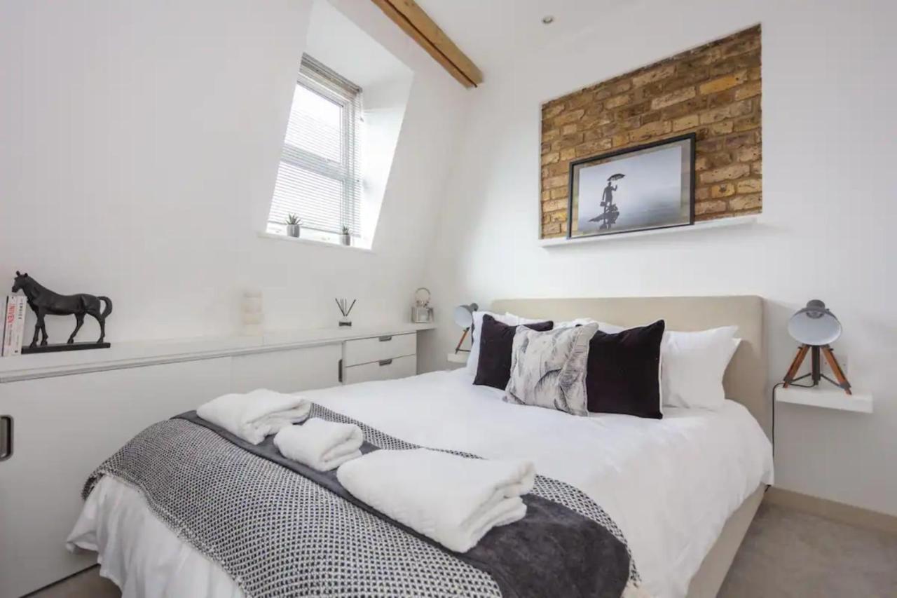 Stylish 1 Bedroom Apartment Near Northcote Road ลอนดอน ภายนอก รูปภาพ
